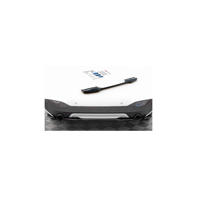 Централна Добавка за задна броня за BMW X1 M-Pack F48 - Maxton Design