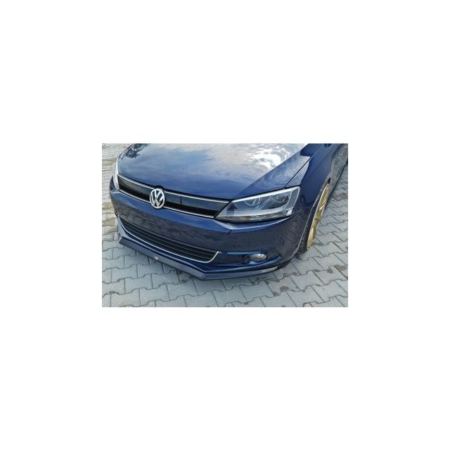 купи Добавка за предна броня/лип спойлер V.2 Volkswagen Jetta Mk6 PREFACE - Maxton Design