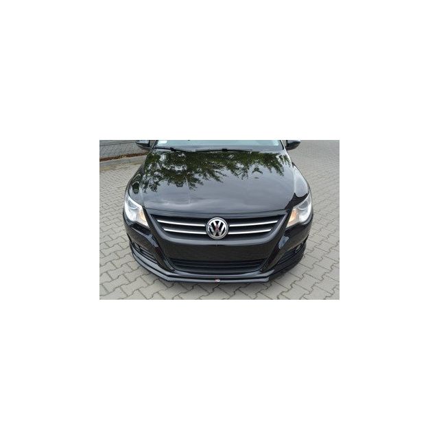 купи Добавка за предна броня/лип спойлер V.2 VW Passat CC стандарт - Maxton Design