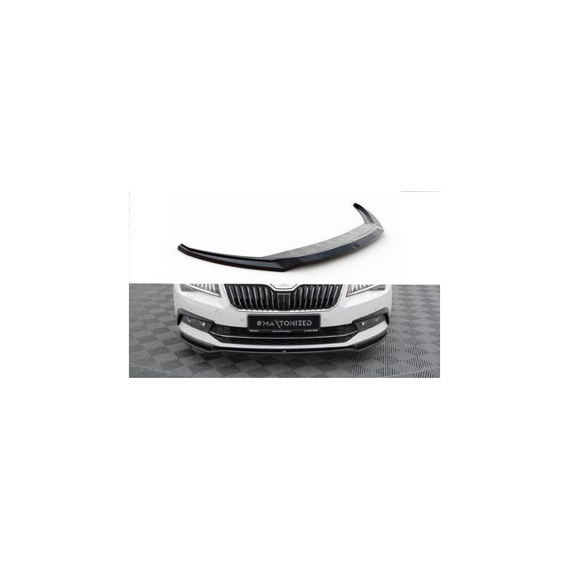 купи Добавка за предна броня/лип спойлер V.2 Skoda Superb Mk3 - Maxton Design