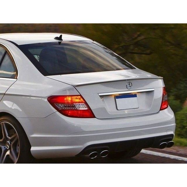 купи W204 AMG спойлер за багажник
