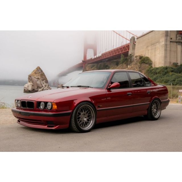 купи Предна M броня за BMW E34