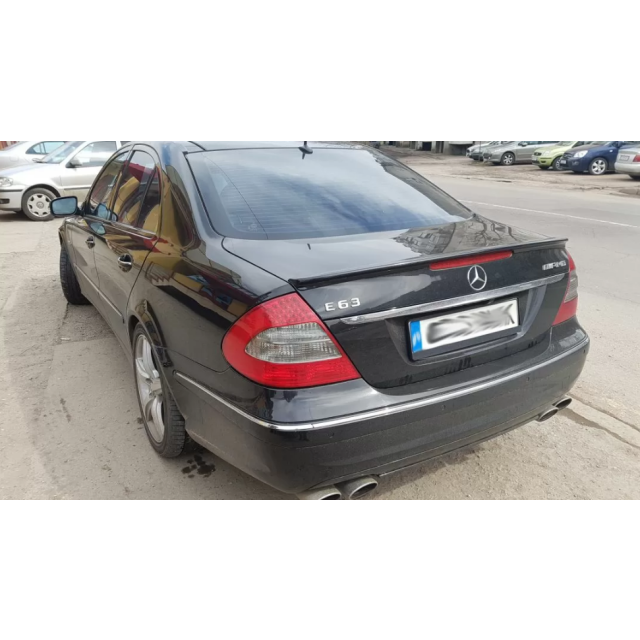 купи Спойлер за багажник Mercedes E-Class W211 седан - AMG Дизайн