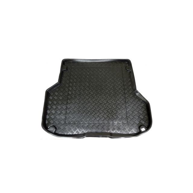 купи Гумена стелка за багажник Volkswagen Golf 3 1994-1999г. Комби (Копие)